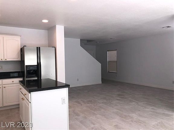 4th image of 5549 Doubleday St