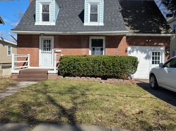 158 Parkway Dr, Syracuse, NY 13207