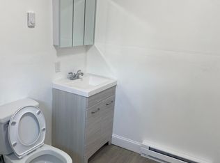 35 Forrest St #B, Winthrop, MA 02152