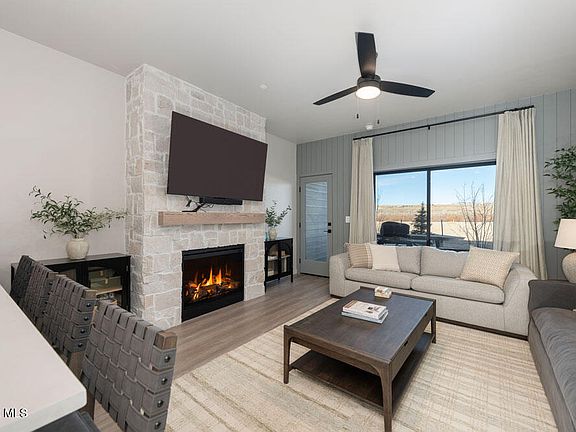 3rd image of 103 Granby Meadow Drive