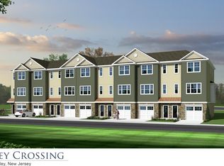 13 Berkeley Pl, Bayville, NJ 08721