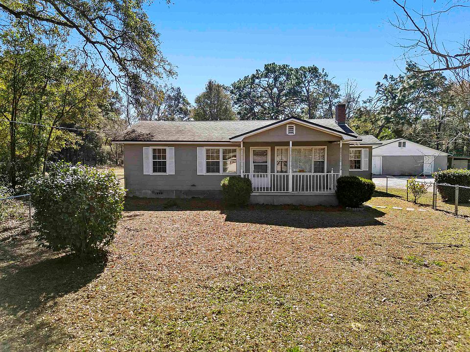 1st image of 427 Crossway Rd