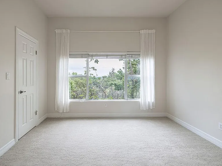 2906 Mill Reef Cv — Photo 21