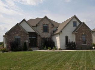 10234 51st Ct, Pleasant Prairie, WI 53158