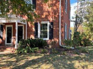 4701 29th St S, Arlington, VA 22206