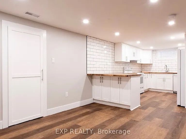 393 E 16th St #BASEMENT — Photo 6