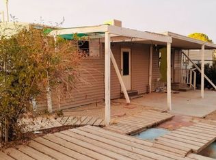 228 Desert Breeze Dr, California City, CA