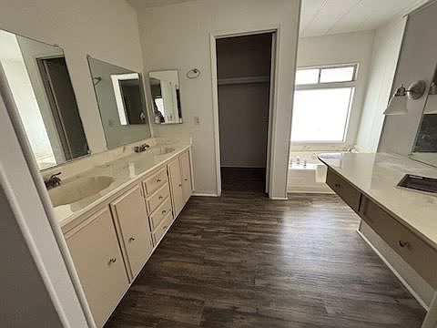 3rd image of 160 Estrada Way #160