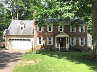 5705 Oak Knoll Ln, Midlothian, VA 23112