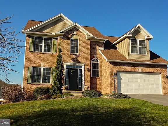 2nd image of 103 Creekwood Dr