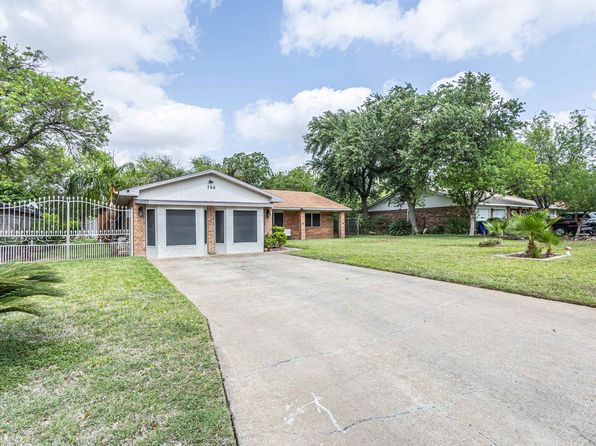 706 Laurel Dr, Laredo, TX 78045