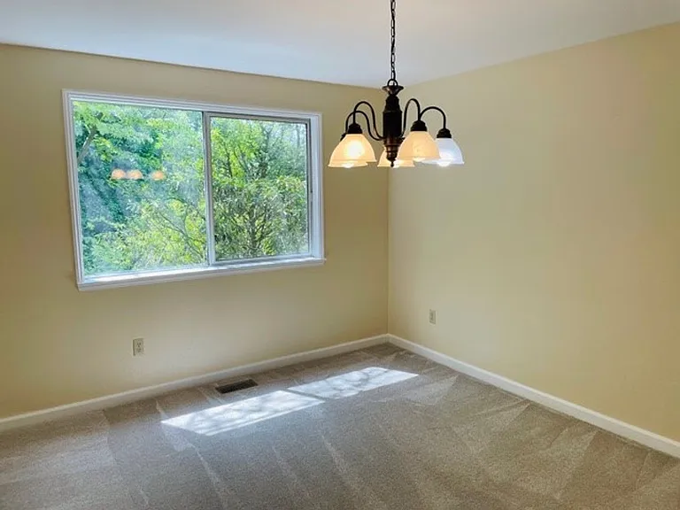 14007 SE 51st Pl — Photo 8