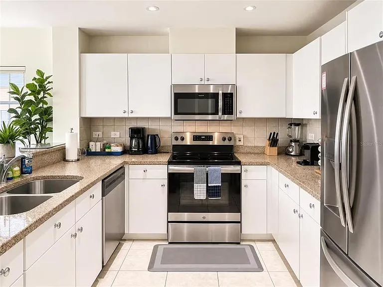 100 Ocean Dr #131 — Photo 6