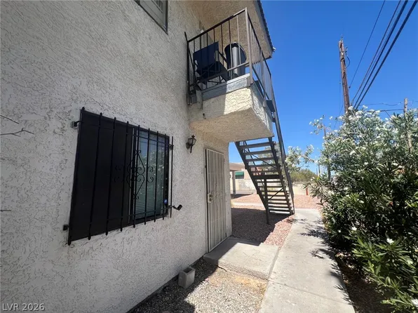 1337 Kari Lee Ct APT B, Las Vegas, NV 89146