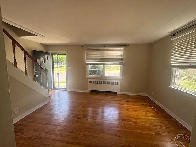 1086 1st Ave — Photo 3