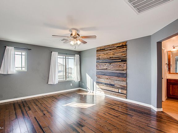 5th image of 40840 W Wade Dr