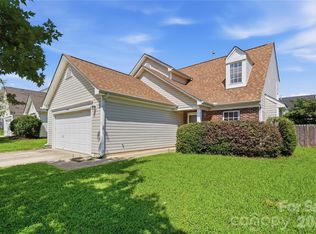 2925 Deep Cove Dr, Concord, NC 28027