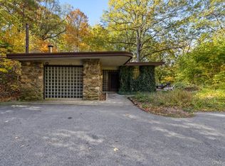 1305 Grants Ln, Ossining, NY 10562