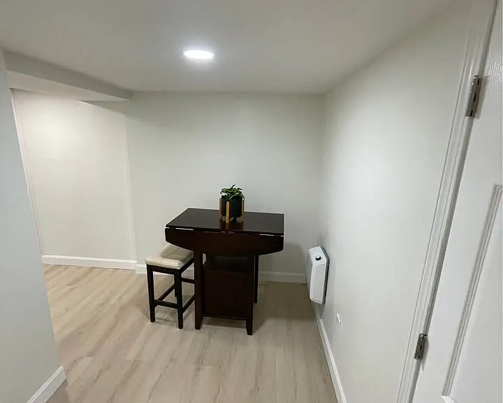 108 Magill St #1A — Photo 5