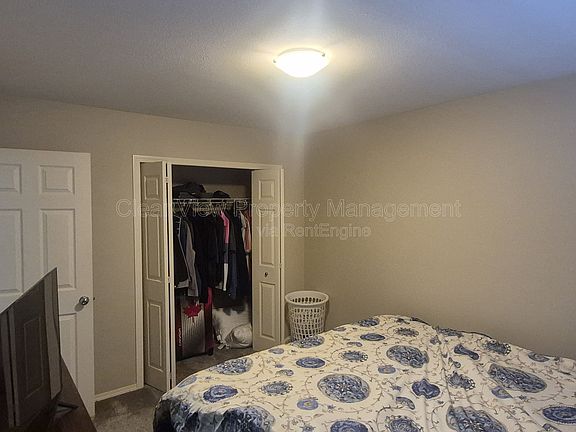 5th image of 2114 18th Ave #306