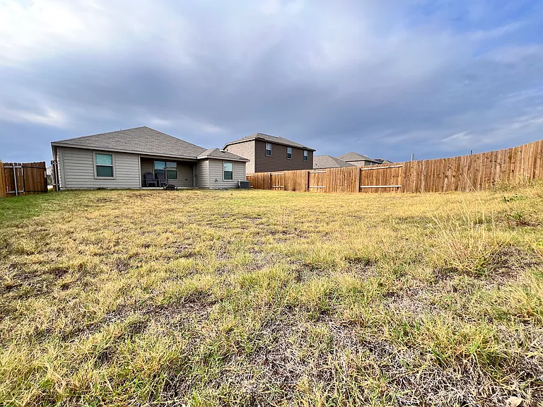 108 Telegraph Trl — Photo 21