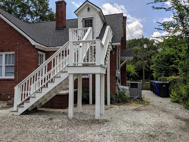 530 Savannah Hwy — Photo 2