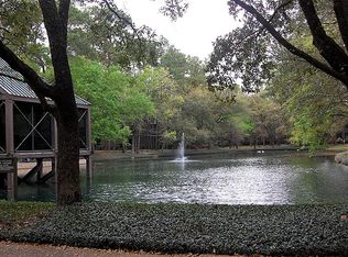 358 Litchfield Ln, Houston, TX 77024