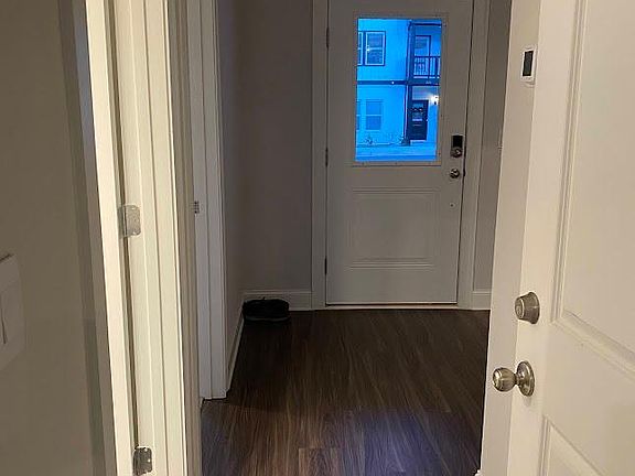 2nd image of 113 Lincoln St #819