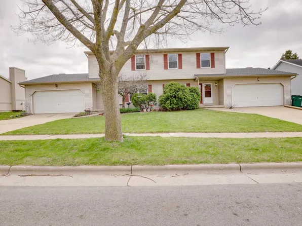 300 West Clover Lane, Cottage Grove, WI 53527