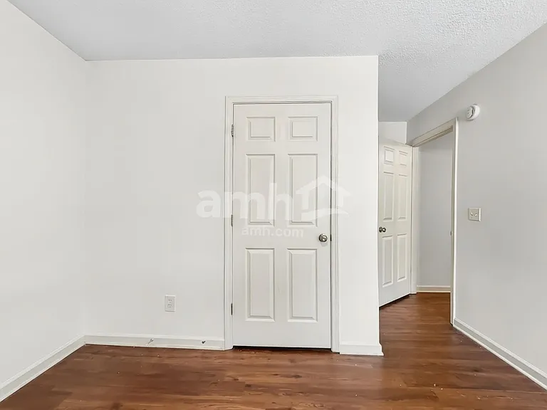 62 Golden Gate Dr — Photo 13