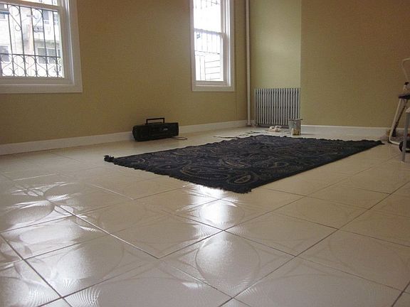 5th image of 20 Scholes St #2L
