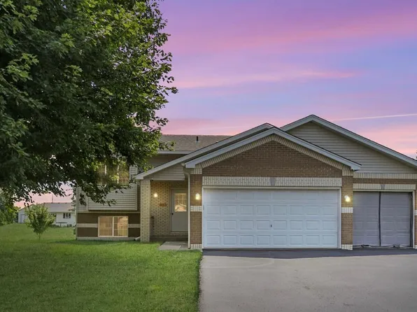 660 Marigold Dr S, Cambridge, MN 55008