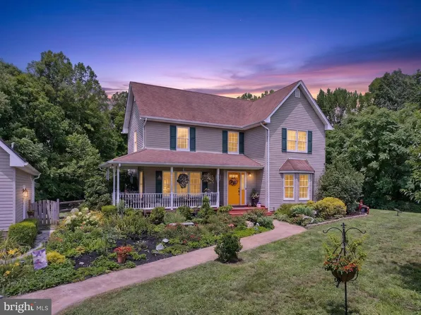 11004 Laforce Ln, King George, VA 22485