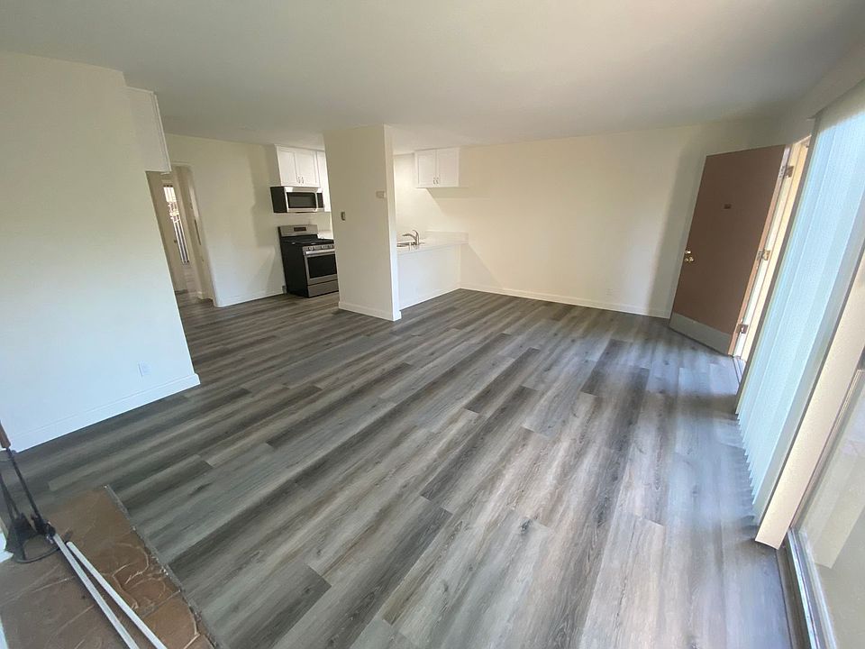 1st image of 780 N Shattuck Pl #786