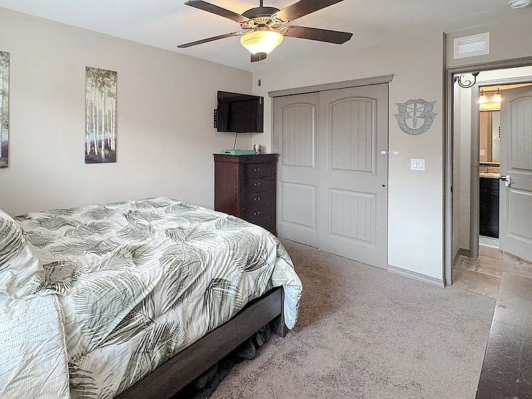 14816 Hunters Grove Ave — Photo 20