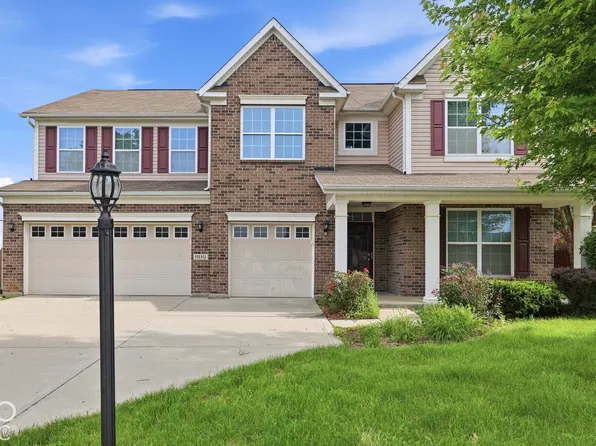 8110 Eskerban Dr, Avon, IN 46123