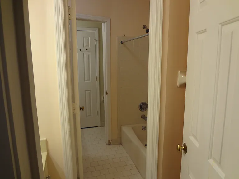 2627 Blakemore Ave #2627 — Photo 4