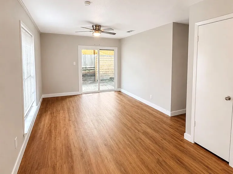 9407 Quail Meadow Dr #A — Photo 11