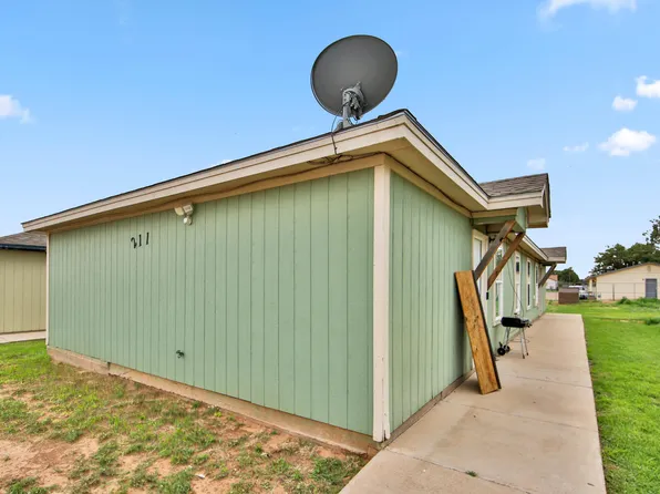 211 36th St, Lubbock, TX 79404
