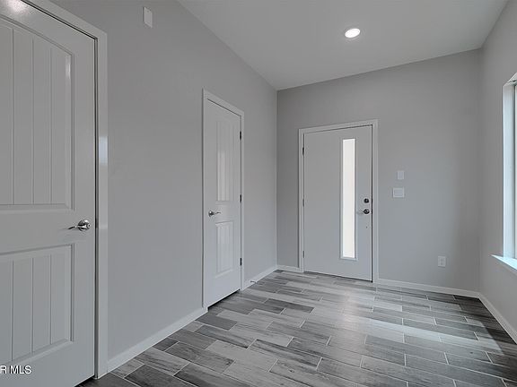 5th image of 2313 Enchanted Hawk Pl