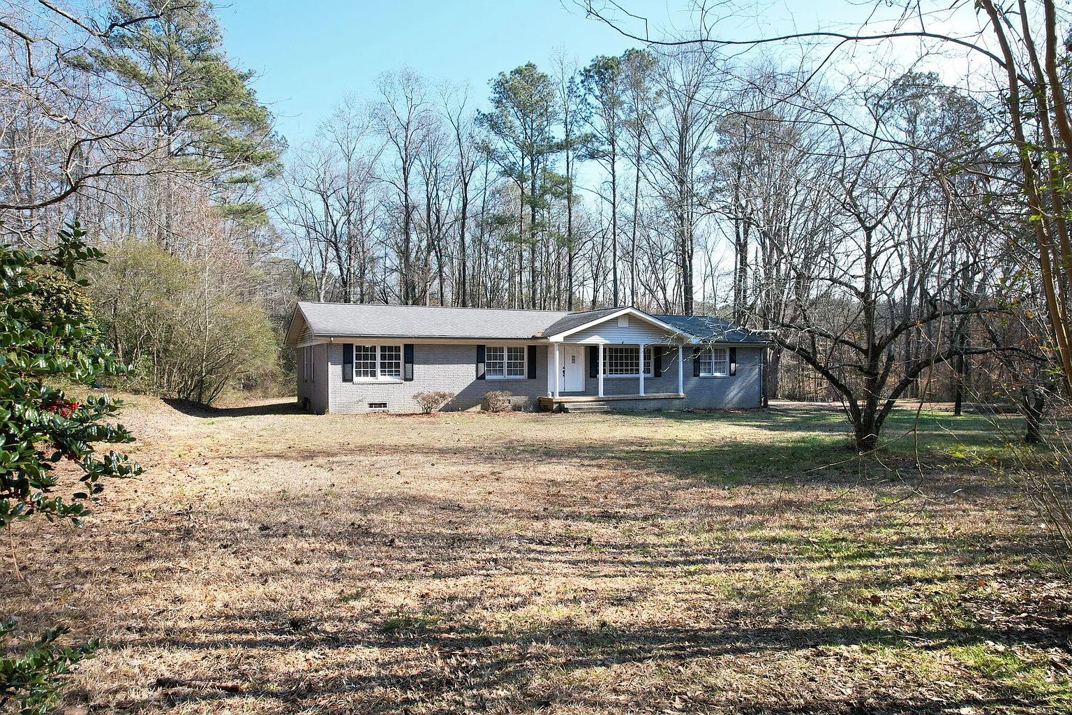129 Hillwood Dr photo 1