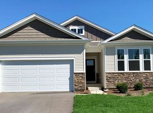 2284 Elderberry Ct, Wonder Lake, IL 60097