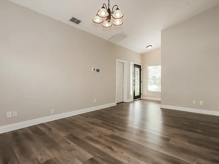 2117 Intervista Ln — Photo 5