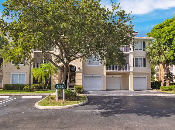 3rd image of 11625 W Atlantic Blvd #2136