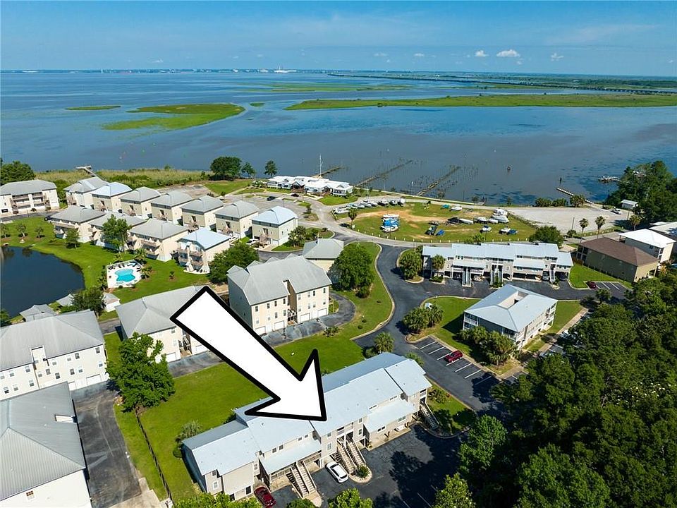 1st image of 6 Yacht Club Dr APT 122-D