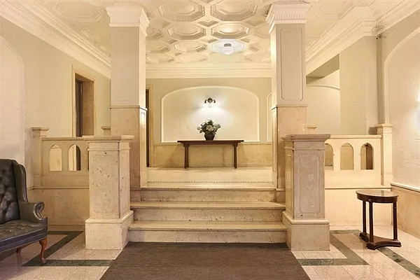 Sold by Corcoran | media 6