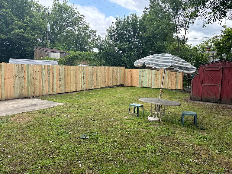 1410 E Madge Ave — Photo 33