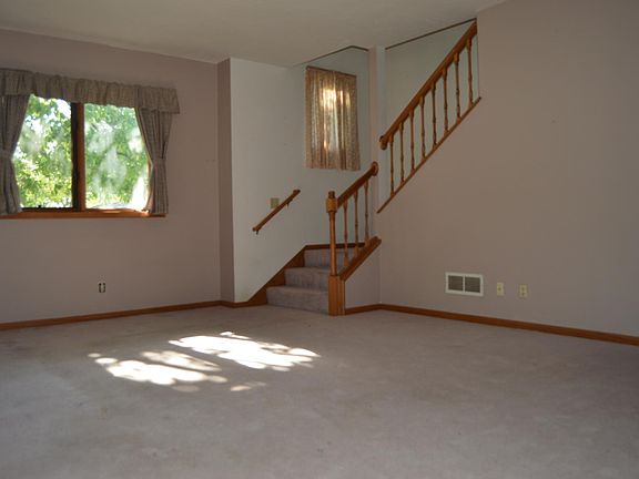 5th image of 300 State St E