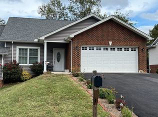 527 Hale St, Pearisburg, VA 24134