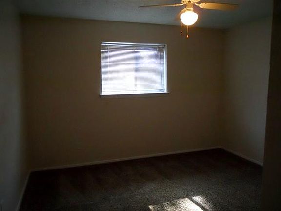 5th image of 1826 Keathley Dr